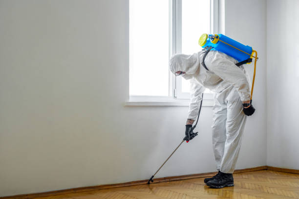 Best Exterminator Services  in Sharpes, FL